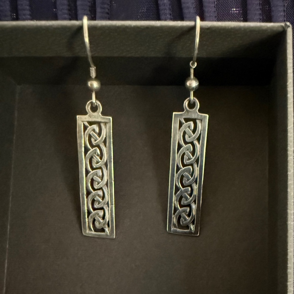 Sterling silver Celtic Knot dangle earrings .925 dangle
